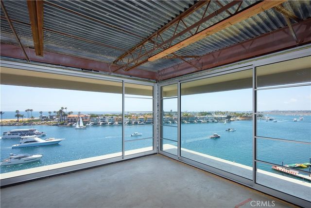 2525 Ocean Boulevard 6B & 6C, Corona Del Mar, CA 92625