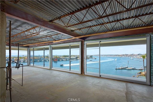 2525 Ocean Boulevard 6B & 6C, Corona Del Mar, CA 92625