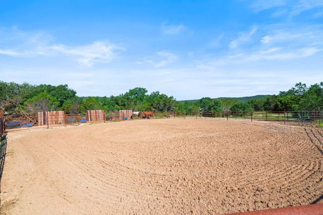 98 Shady Oaks Court, Mineral Wells, TX 76067