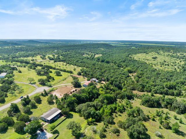 98 Shady Oaks Court, Mineral Wells, TX 76067