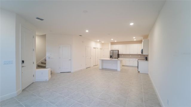 4887 CROSS PRAIRIE PARKWAY, St Cloud, FL 34772