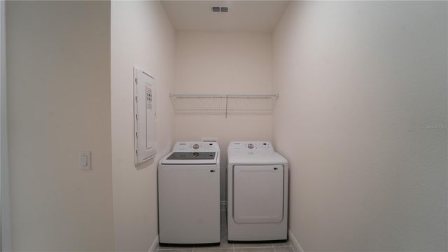 4887 CROSS PRAIRIE PARKWAY, St Cloud, FL 34772