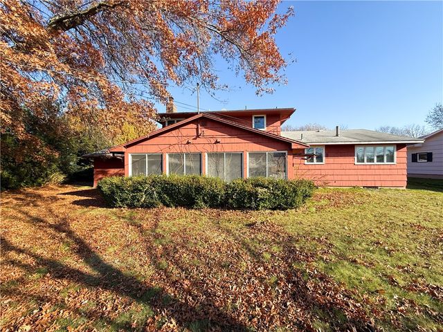 223 Mascot Drive, Greece, NY 14626