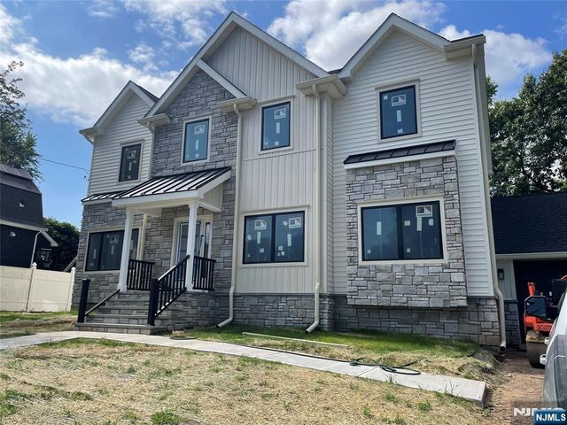 46 Bilton Street, Teaneck, NJ 07666
