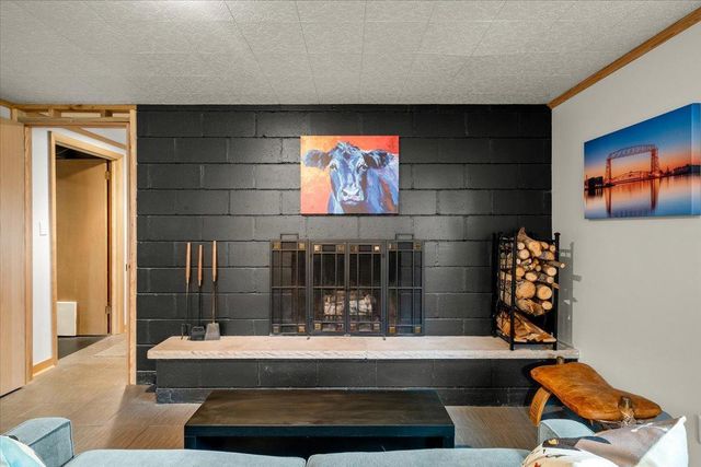 140 Brunswick Avenue S, Golden Valley, MN 55416