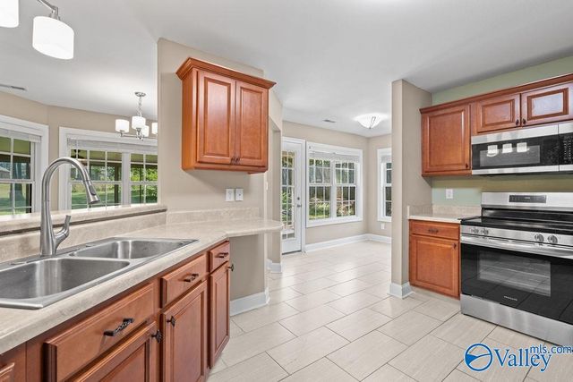 128 Lamirda Court NW, Huntsville, AL 35810