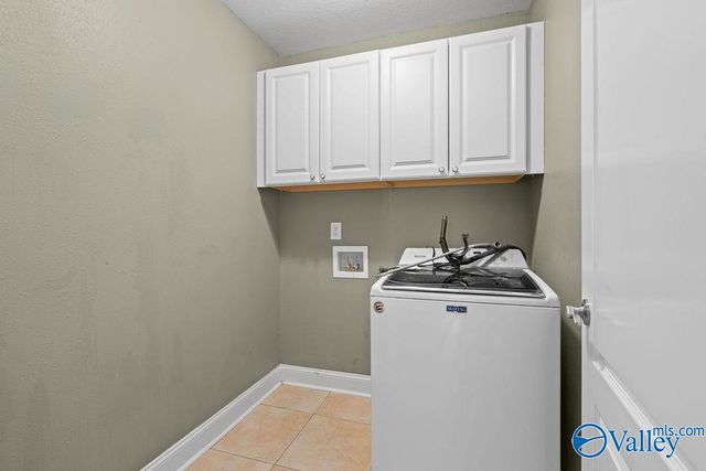 128 Lamirda Court NW, Huntsville, AL 35810