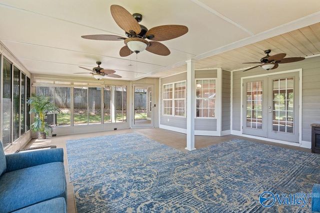 128 Lamirda Court NW, Huntsville, AL 35810