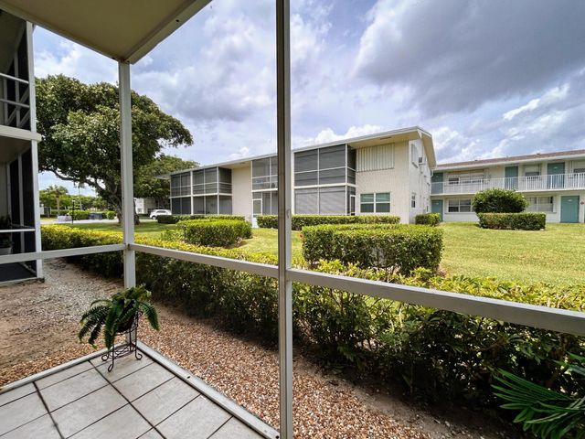 320 Horizons W 103, Boynton Beach, FL 33435