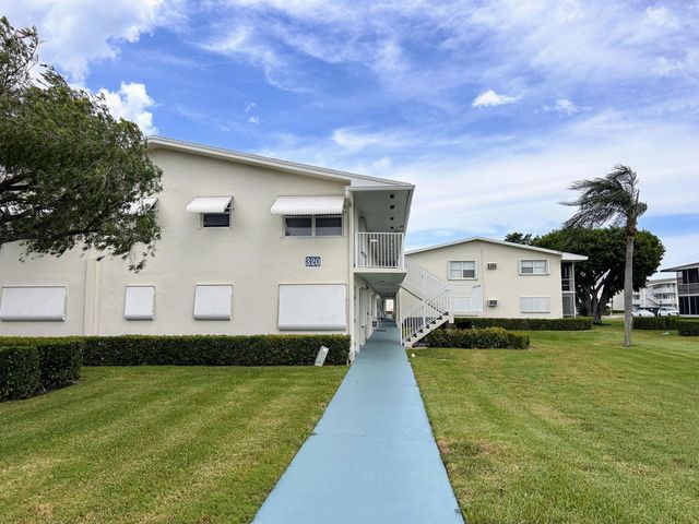 320 Horizons W 103, Boynton Beach, FL 33435