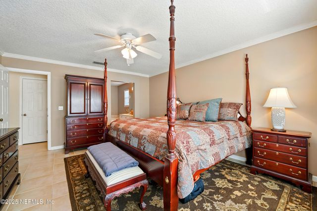 8619 HEATHER RUN Drive S, Jacksonville, FL 32256