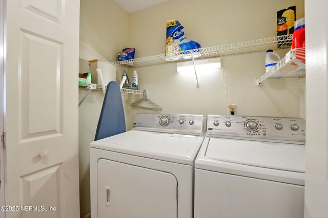 8619 HEATHER RUN Drive S, Jacksonville, FL 32256
