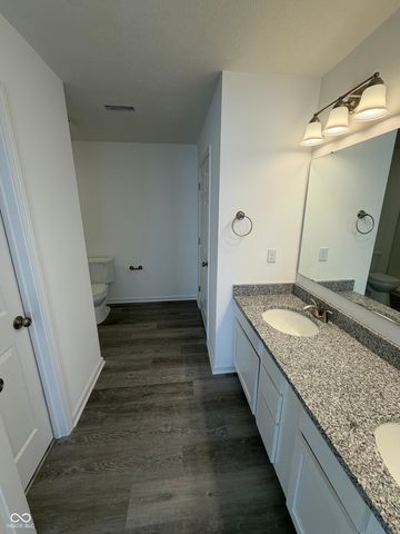 1447 Elm Street, Martinsville, IN 46151