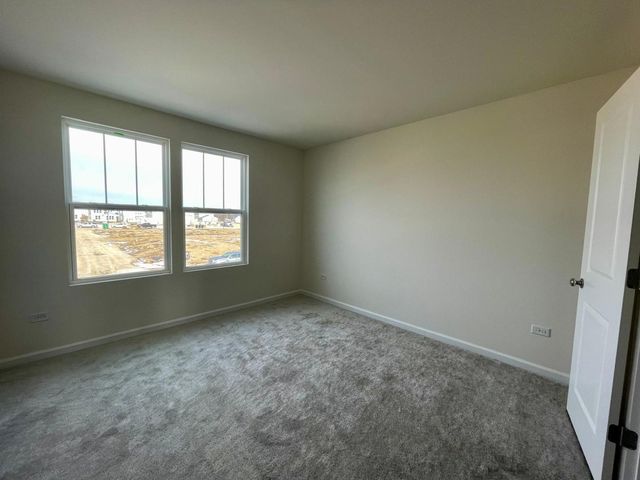 2243 Horseshoe Circle 2243, Naperville, IL 60564