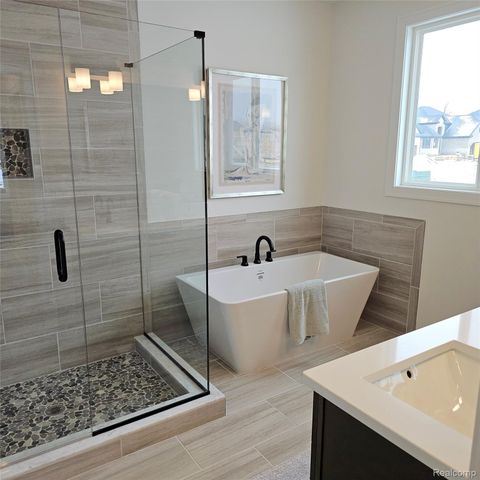 50486 Timberstone Drive, Macomb Township, MI 48042