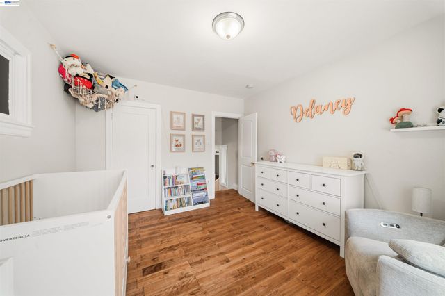 3229 Macarthur Blvd, Oakland, CA 94602