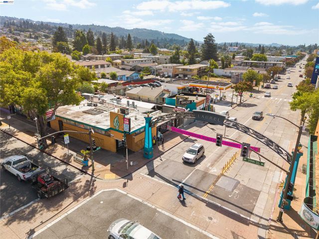 3229 Macarthur Blvd, Oakland, CA 94602