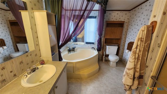 501 County Road 3384, Kempner, TX 76539
