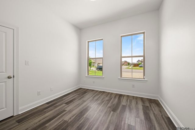 13337 Belle Prairie Dr, Geismar, LA 70734