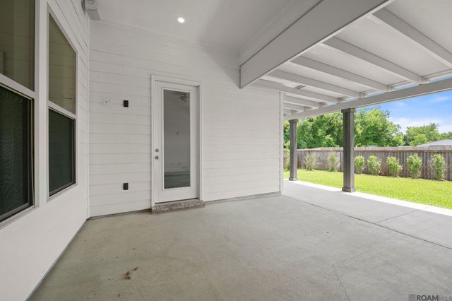 13337 Belle Prairie Dr, Geismar, LA 70734