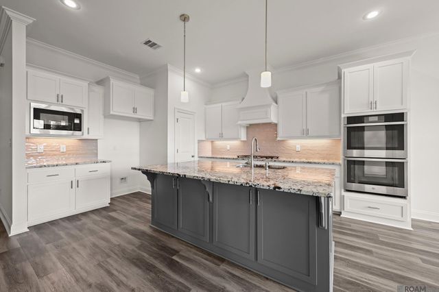 13337 Belle Prairie Dr, Geismar, LA 70734