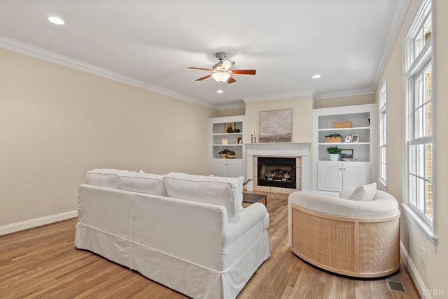 1547 Gilfield Drive, Forest, VA 24551