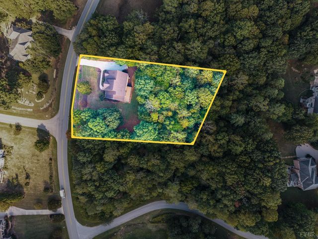 1547 Gilfield Drive, Forest, VA 24551