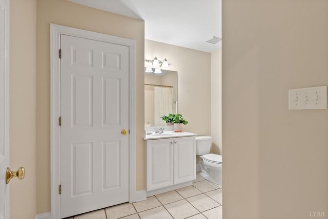 1547 Gilfield Drive, Forest, VA 24551