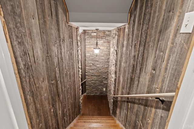 1547 Gilfield Drive, Forest, VA 24551