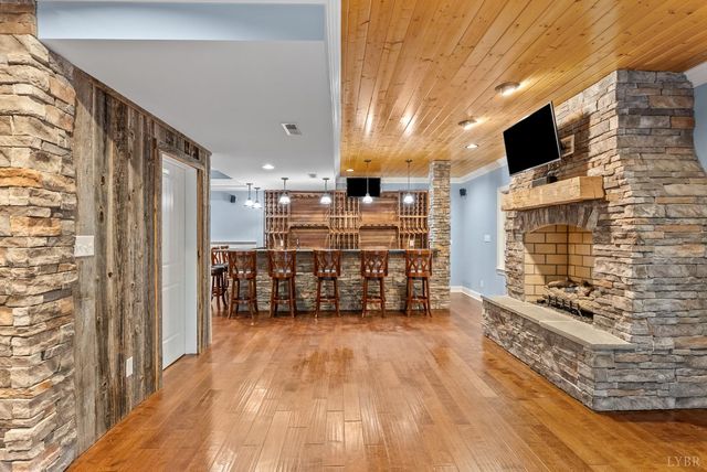 1547 Gilfield Drive, Forest, VA 24551