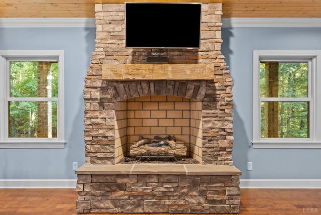 1547 Gilfield Drive, Forest, VA 24551