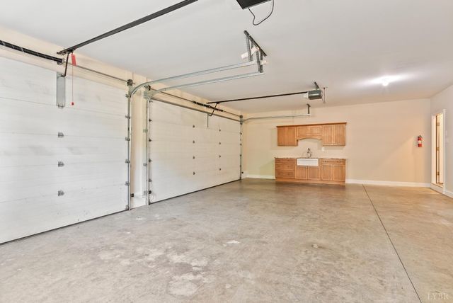 1547 Gilfield Drive, Forest, VA 24551