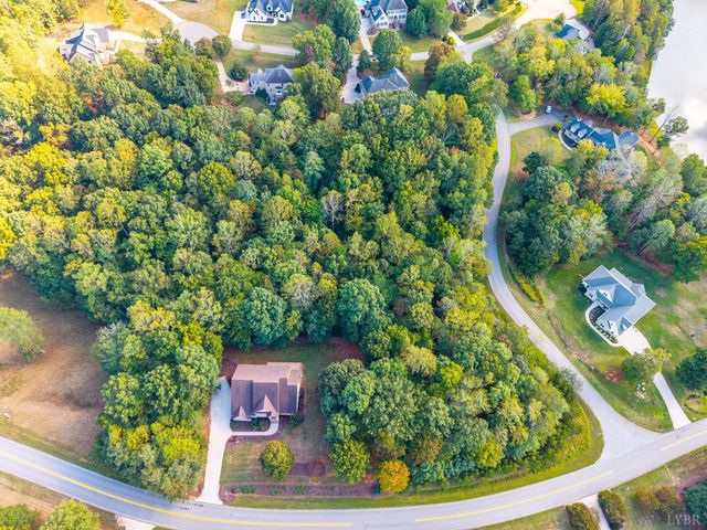 1547 Gilfield Drive, Forest, VA 24551