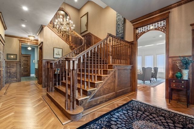 62 Bay Street, Quincy, MA 02171