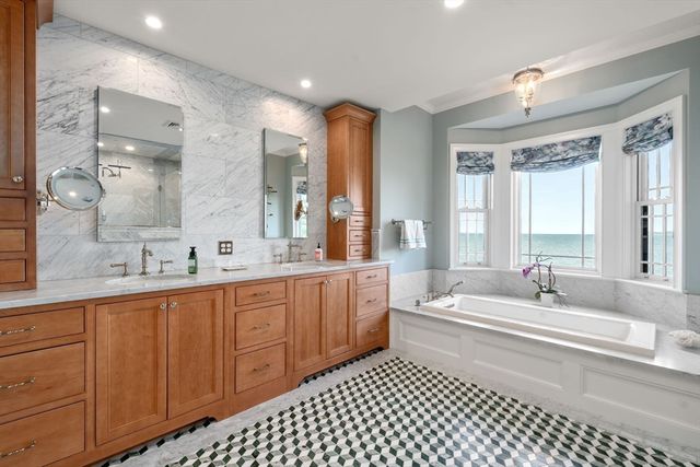 62 Bay Street, Quincy, MA 02171