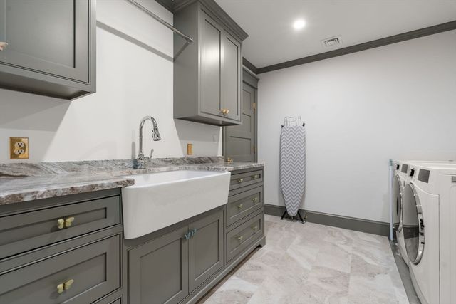 62 Bay Street, Quincy, MA 02171