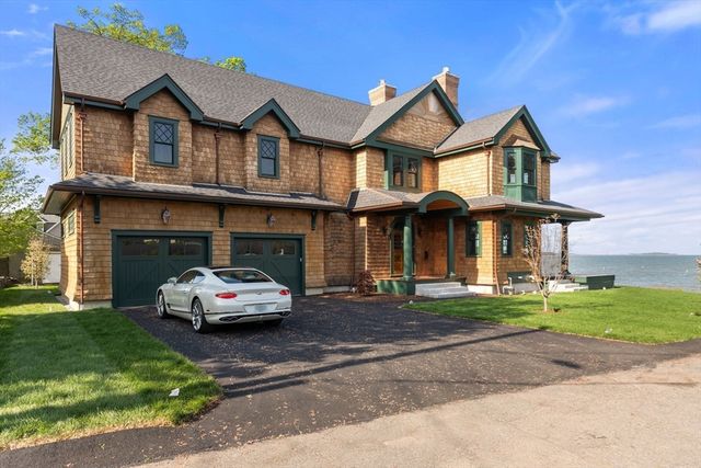62 Bay Street, Quincy, MA 02171