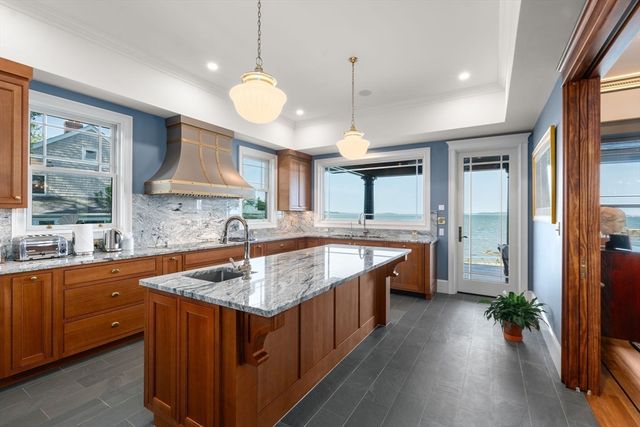 62 Bay Street, Quincy, MA 02171