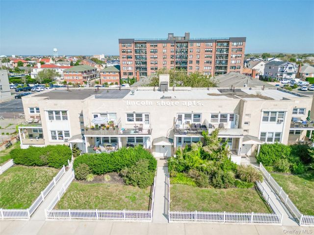 345 Shore Road 1E, Long Beach, NY 11561