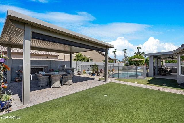 3261 N PALMER Drive, Goodyear, AZ 85395