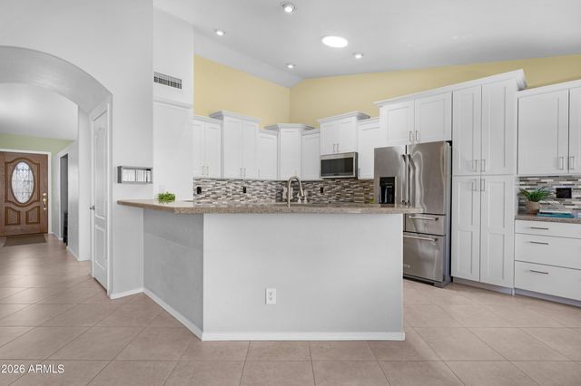 3261 N PALMER Drive, Goodyear, AZ 85395