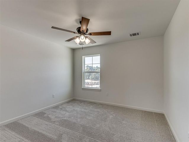 8108 Goldfinch Drive, Guthrie, OK 73044