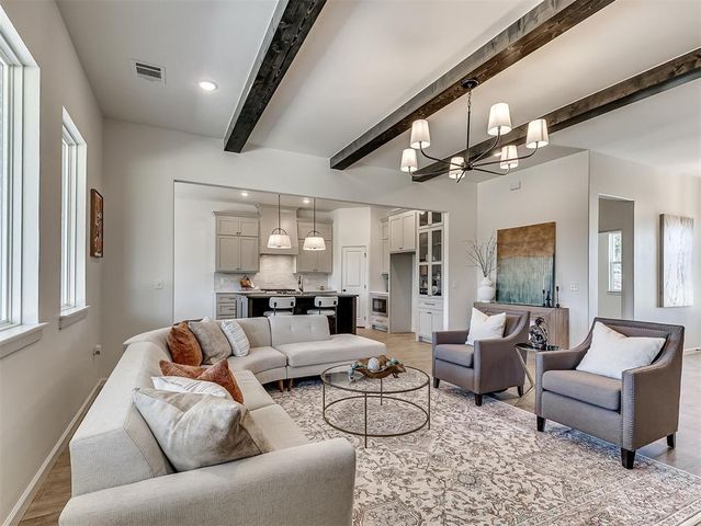 8108 Goldfinch Drive, Guthrie, OK 73044