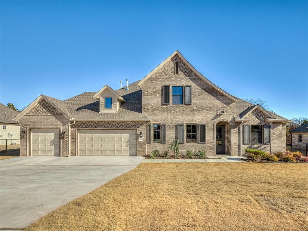 8108 Goldfinch Drive, Guthrie, OK 73044