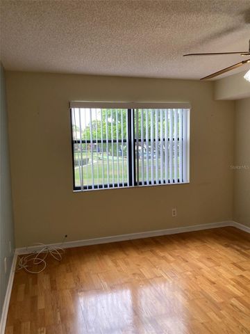 5920 80TH STREET N 204, St Petersburg, FL 33709