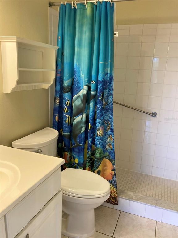 Image 32 of property listing at 5920 80TH STREET N 204, St Petersburg, FL 33709