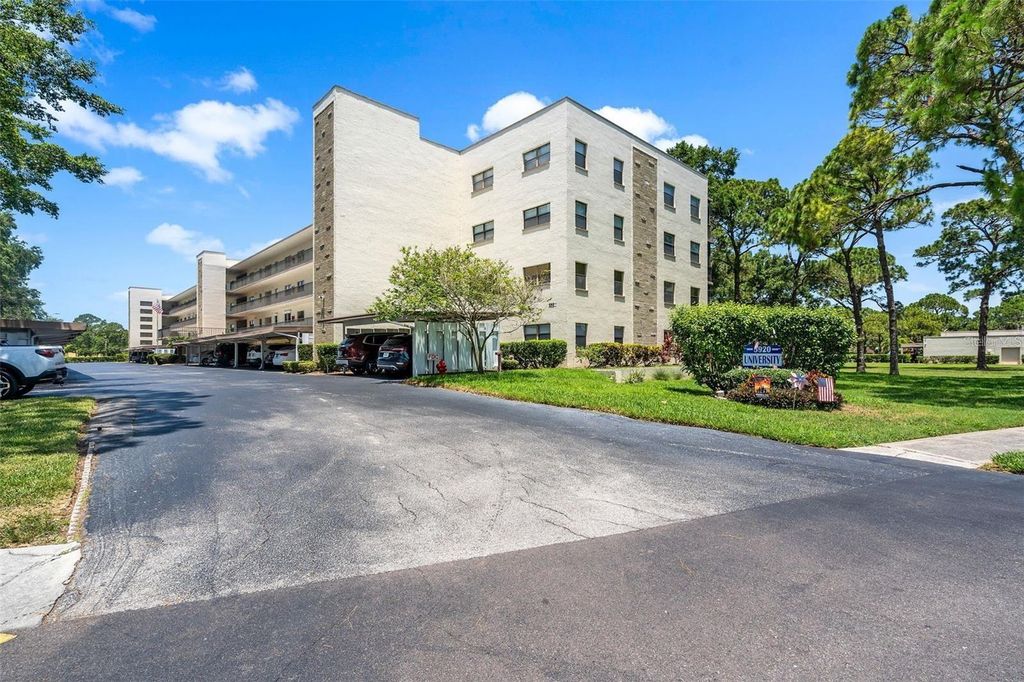 Image 36 of property listing at 5920 80TH STREET N 204, St Petersburg, FL 33709