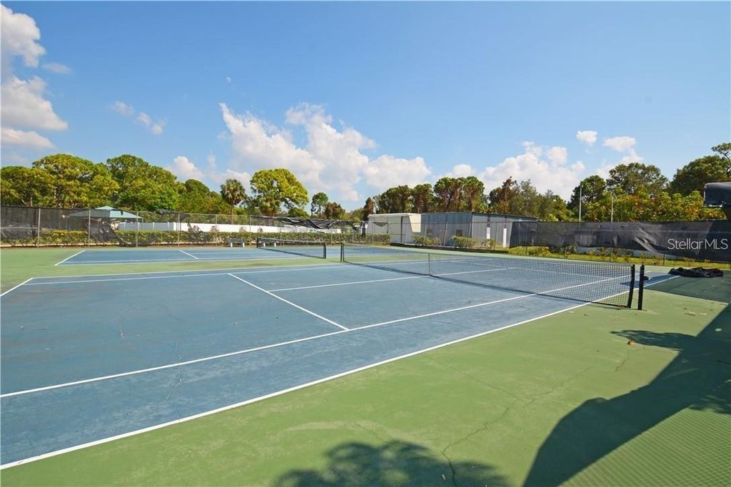 Image 48 of property listing at 5920 80TH STREET N 204, St Petersburg, FL 33709