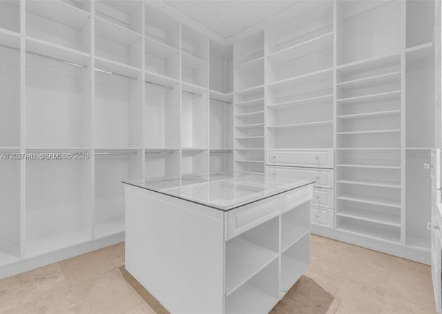 17910 SW 80th Avenue, Palmetto Bay, FL 33157