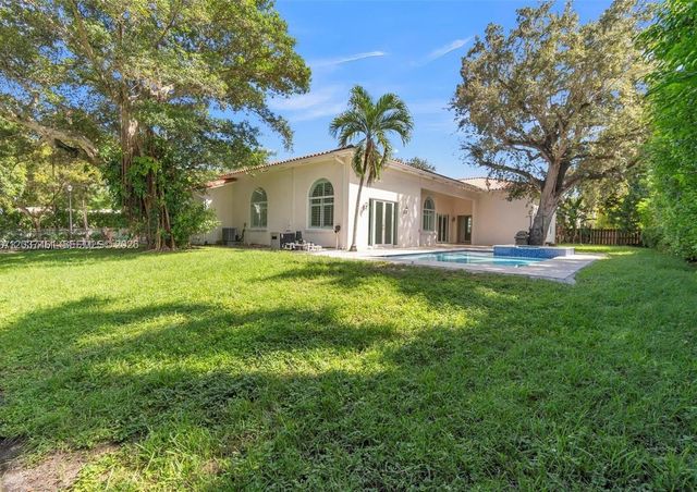 17910 SW 80th Avenue, Palmetto Bay, FL 33157